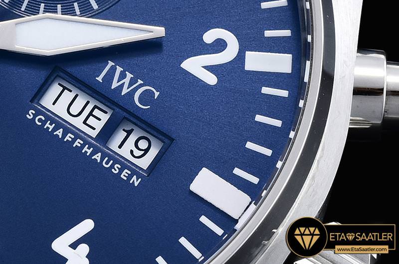 IWC0354 - 3777 Pilot Chrono SSSS Blue Le Petit V2 ZF A7750 modelleri IWC0354 - 3777 Pilot Chrono SSSS Blue Le Petit V2 ZF A7750 - 03.jpg